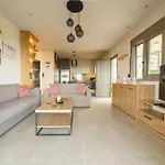 Villa Royal Hill - Private Pool - Sleeps 8 *