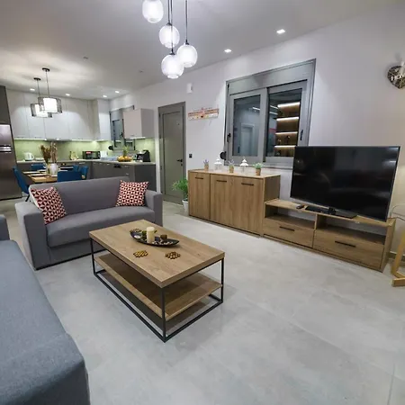 别墅 Royal Hill - Private Pool - Sleeps 8 赫索尼索斯