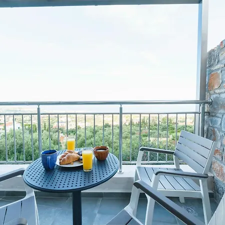 Royal Hill - Private Pool - Sleeps 8 * 赫索尼索斯
