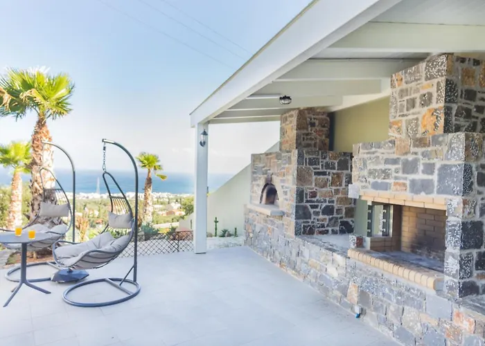 Royal Hill - Private Pool - Sleeps 8 Βίλα